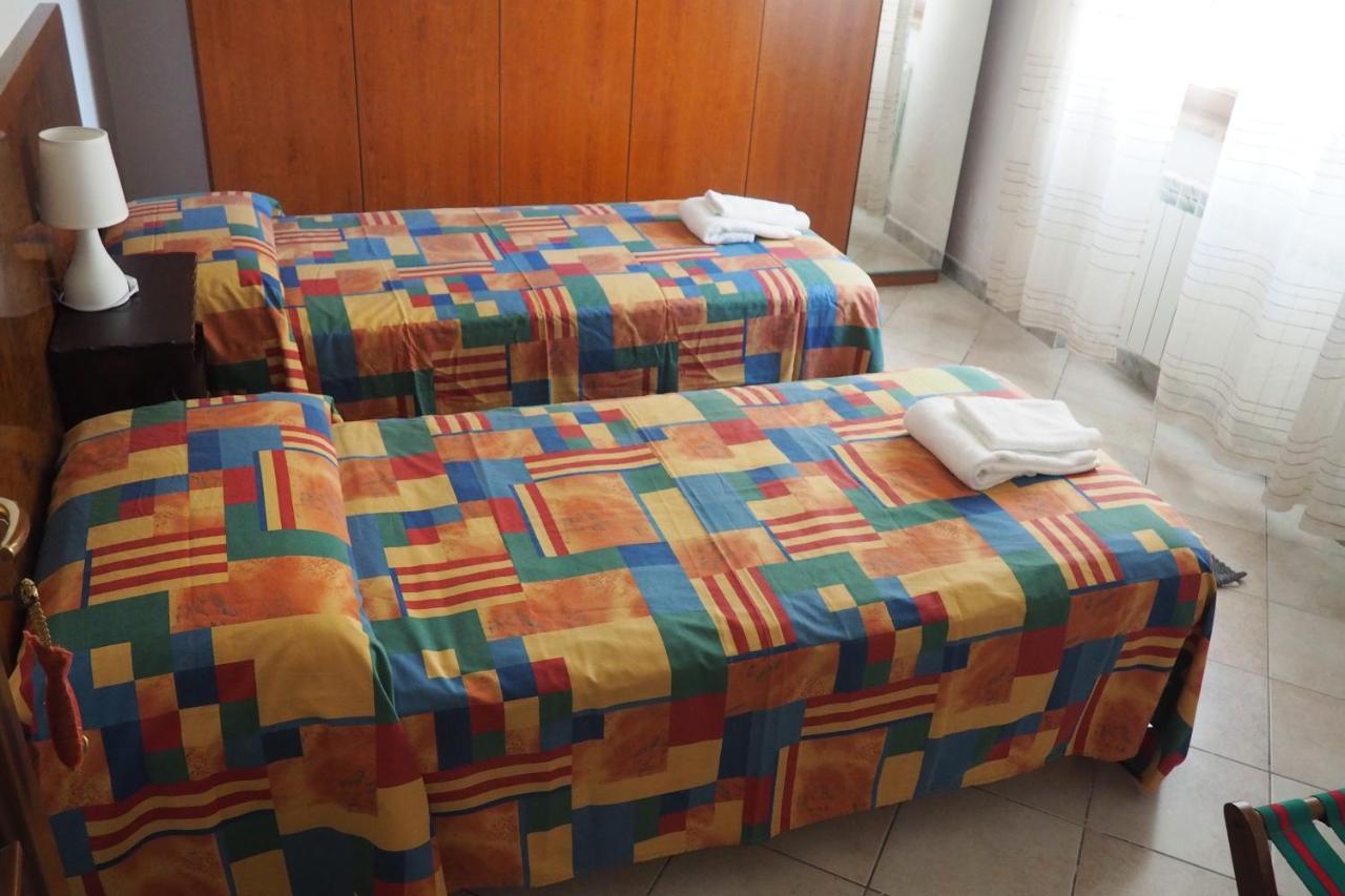 Casa More Marina Carrara Dış mekan fotoğraf